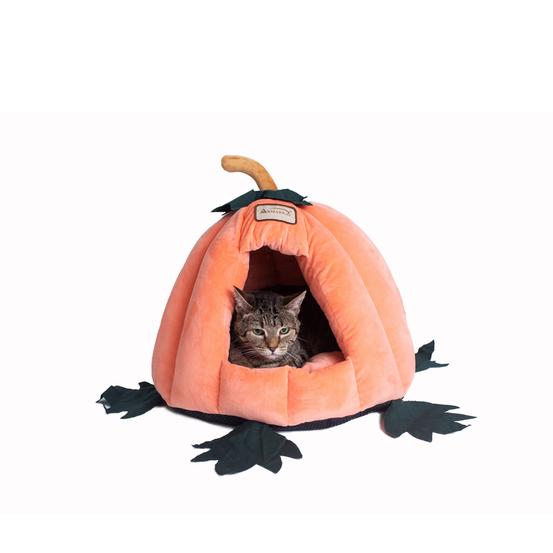 Pumpkin-Shaped Pet Bed